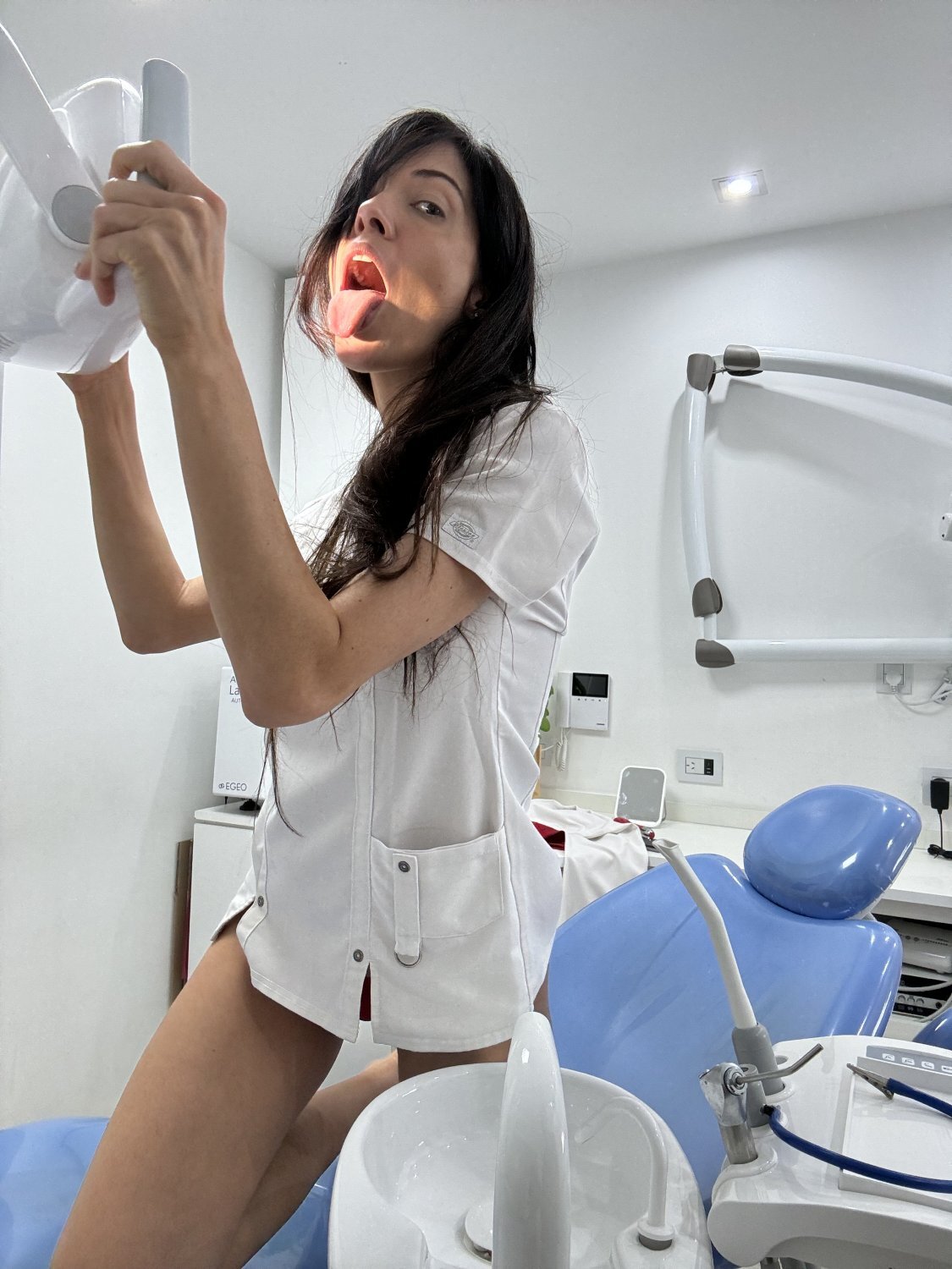 La dentista a la todos queremos ir…